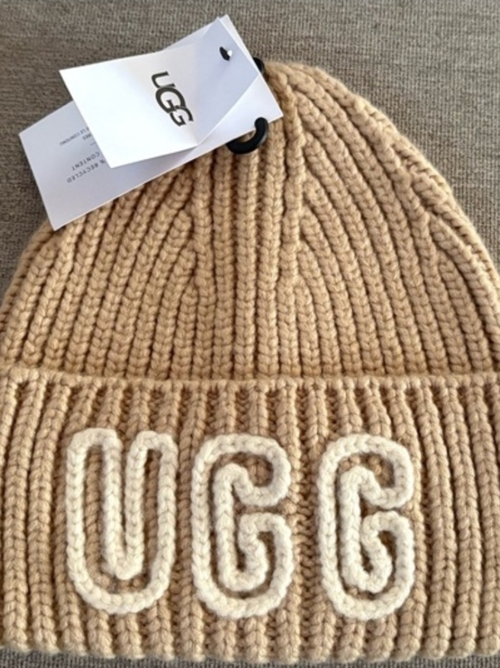 UGG Women's Chunky Crafted Rib Beanie